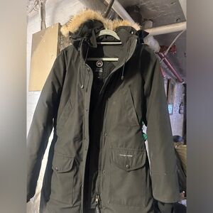 WOMEN CANADA GOOSE COAT